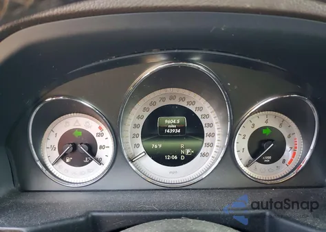 2015 Mercedes-Benz Glk 350 z USA, uszkodzony, nr VIN WDCGG5HB0FG400261